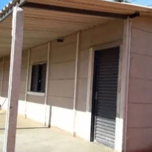 Casa pre-moldada na 26 de setembro DF