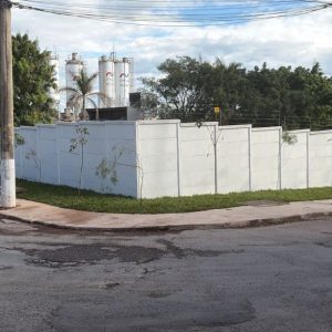 Muro pre-moldado em Sobradinho